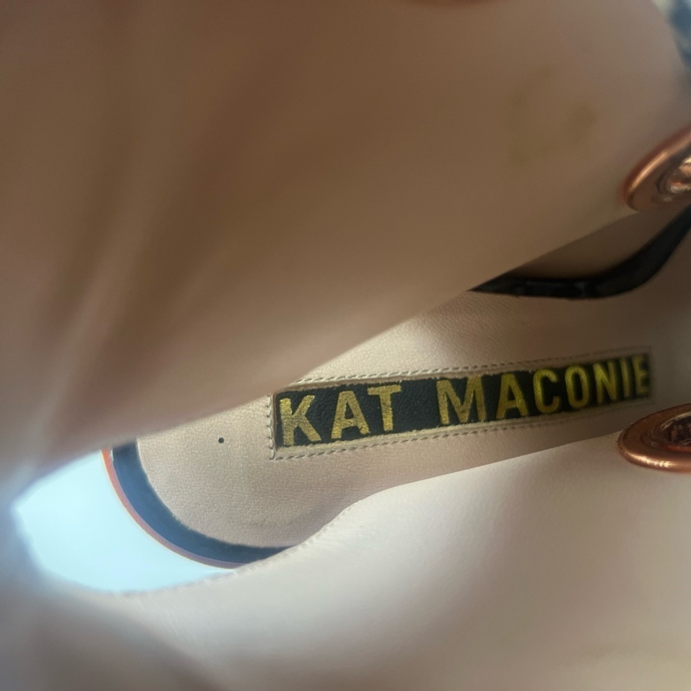 Kat Maconie - Picture 9 of 15